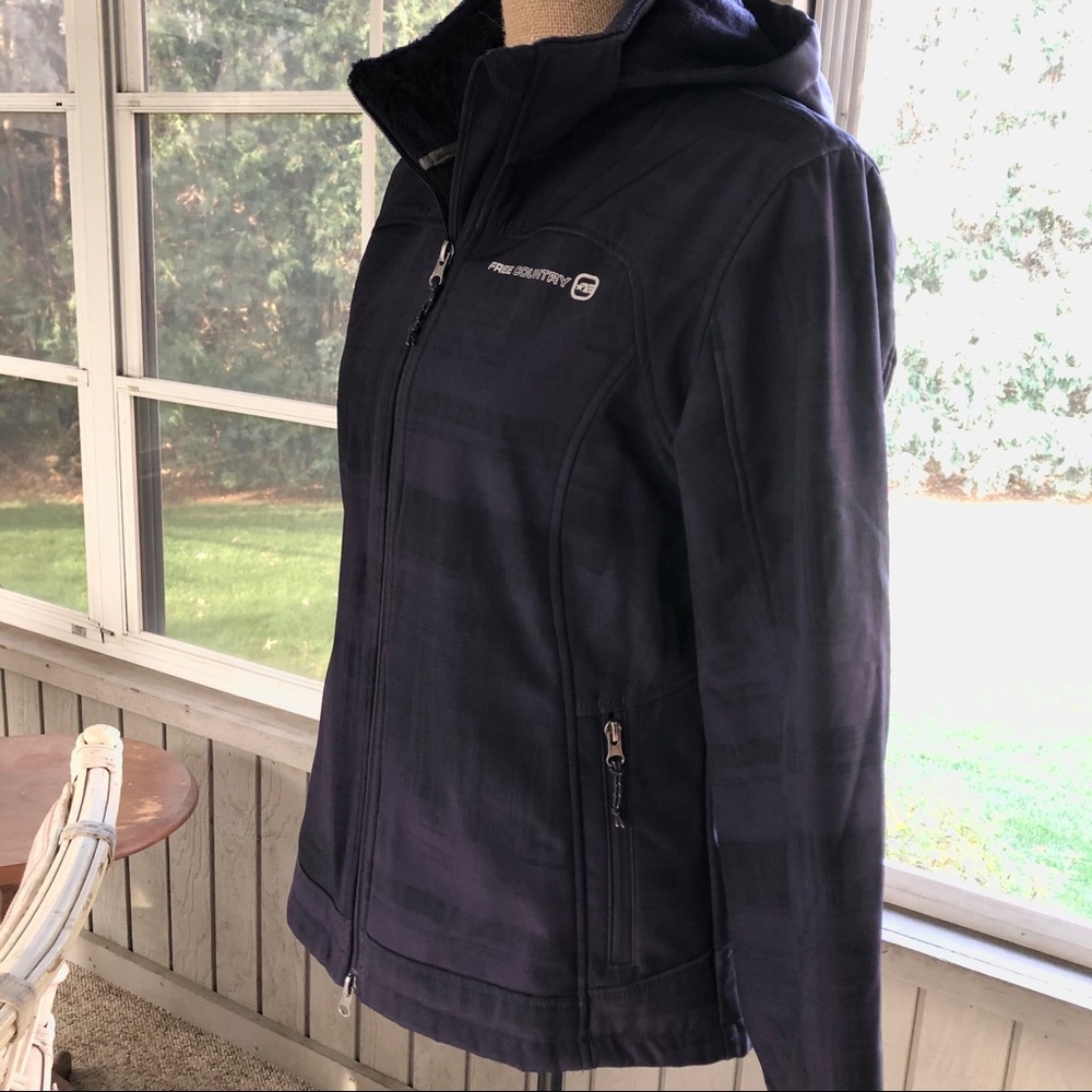 Free Country Soft shell Jacket - Picture 2 of 9